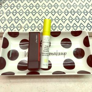 DE Virgin Marula Oil and Shiseido Lipstick